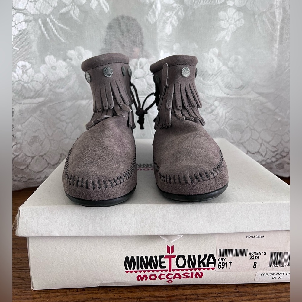 Minnetonka Women's Double-Fringe Side-Zip Boot